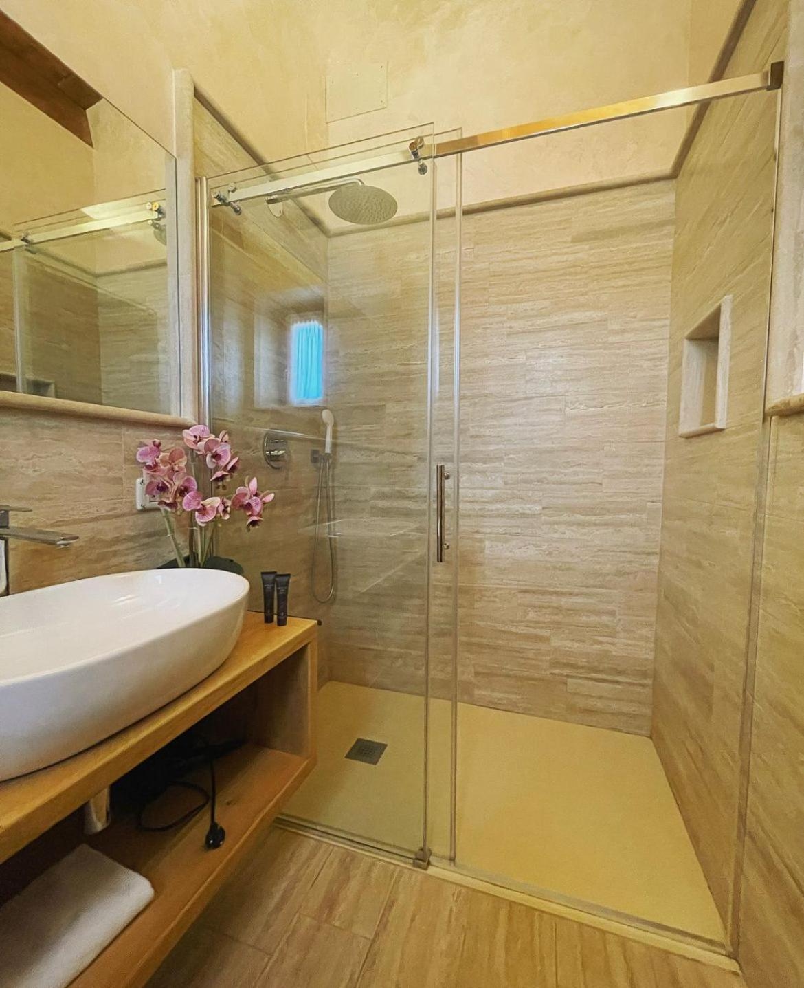Villa Colle Indaco Country&Wellness Ortezzano Esterno foto